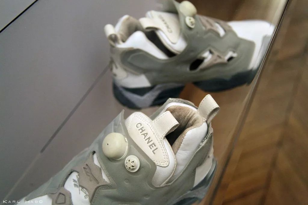 权志龙在成龙演唱会上的视频,成龙和权志龙谁名气最大