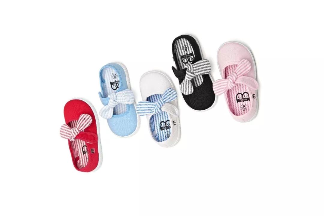 轻便、舒适、一脚蹬，娃穿上就不想脱下来