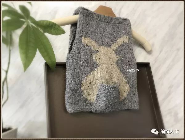 适合男士毛衣背心马甲的钩针花样,男士毛衣马甲背心怎么搭配