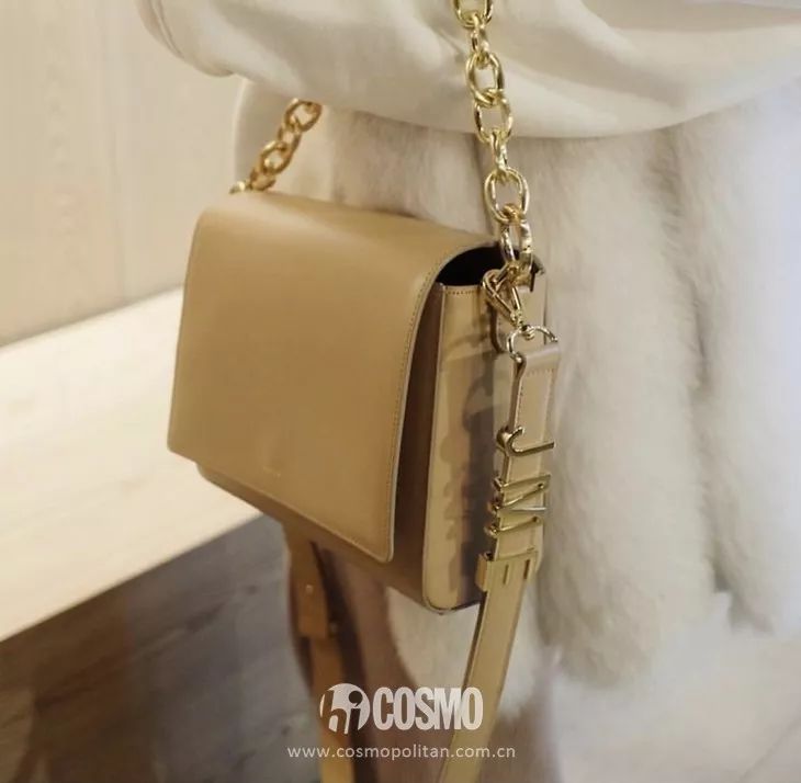 时髦办|戳破无良韩国代购谎言，心仪的爱豆同款一键下单～