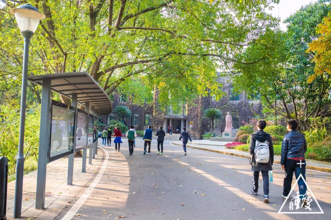 在重庆印象最深刻的是什么,考上重庆最好的南开中学