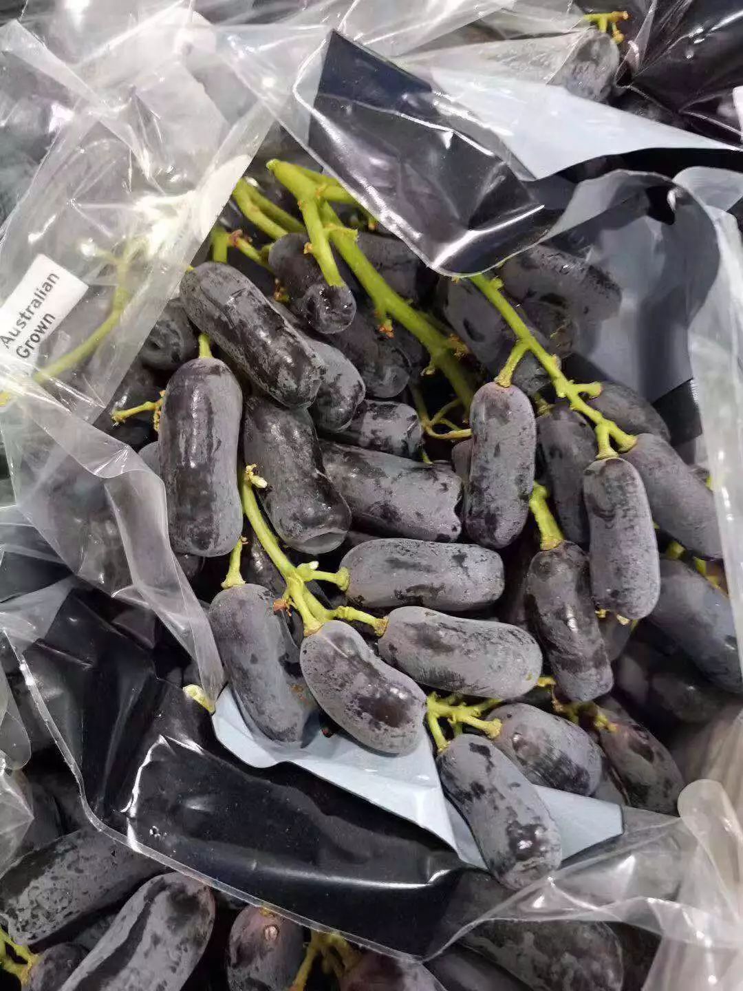 澳洲金手指黑提子干,在西安你可以品尝到哪种美食