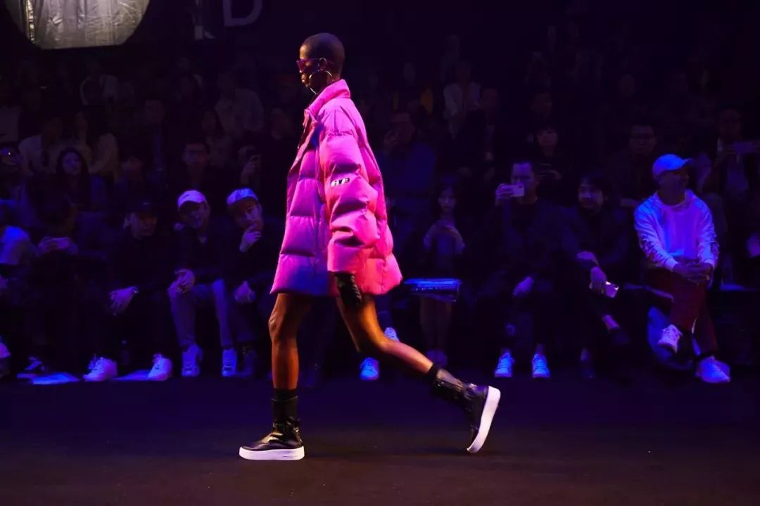 ido时装周,上海时装周awr秀