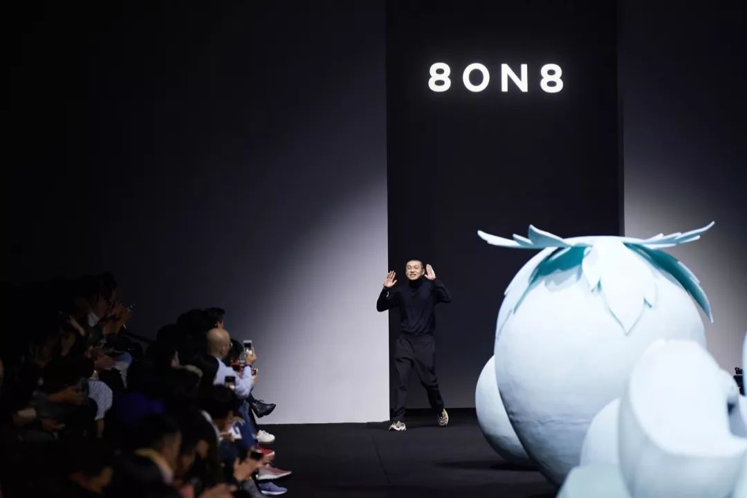 nikexfearofgod燕麦黄,nikexfearofgod卫衣刚出价格