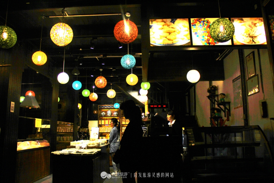 乌镇夜色唯美句子,乌镇夜色美景