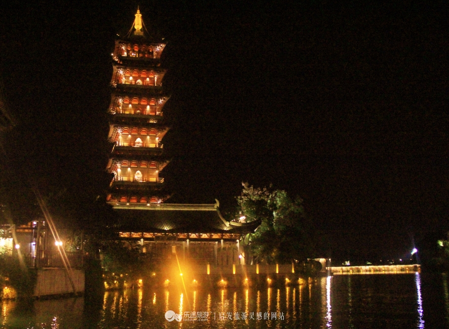 乌镇夜色唯美句子,乌镇夜色美景