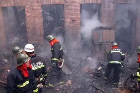 建筑防水施工安全关注事项,防水保温施工关注哪些