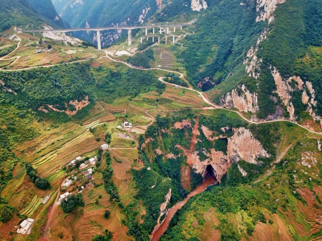 喀斯特地貌超级工程,喀斯特超级工程