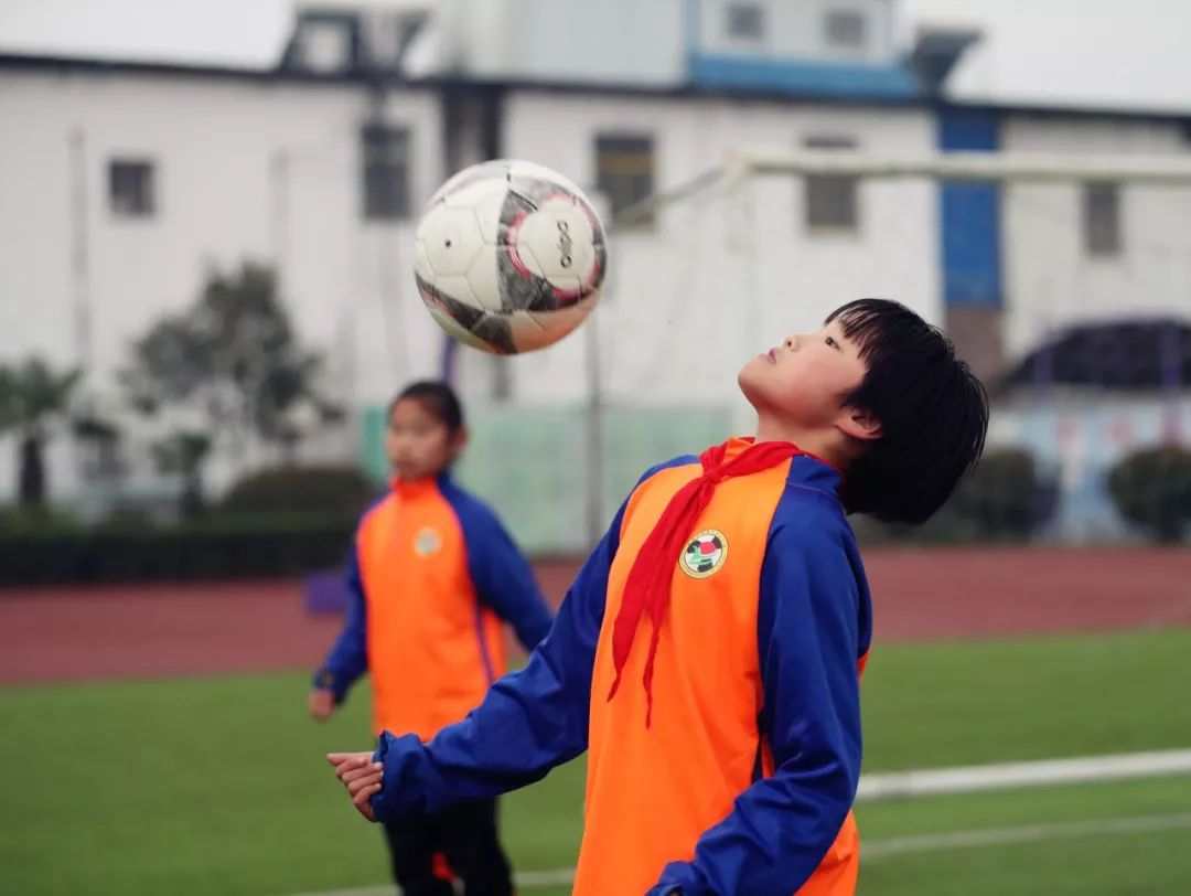 淮阴区袁集中心小学足球特色学校,让足球文化在校园足球中发扬光大