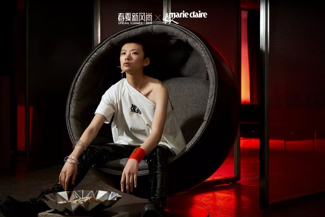 有趣的灵魂胜过无趣的生活,有趣的灵魂比华丽的外表更吸引人