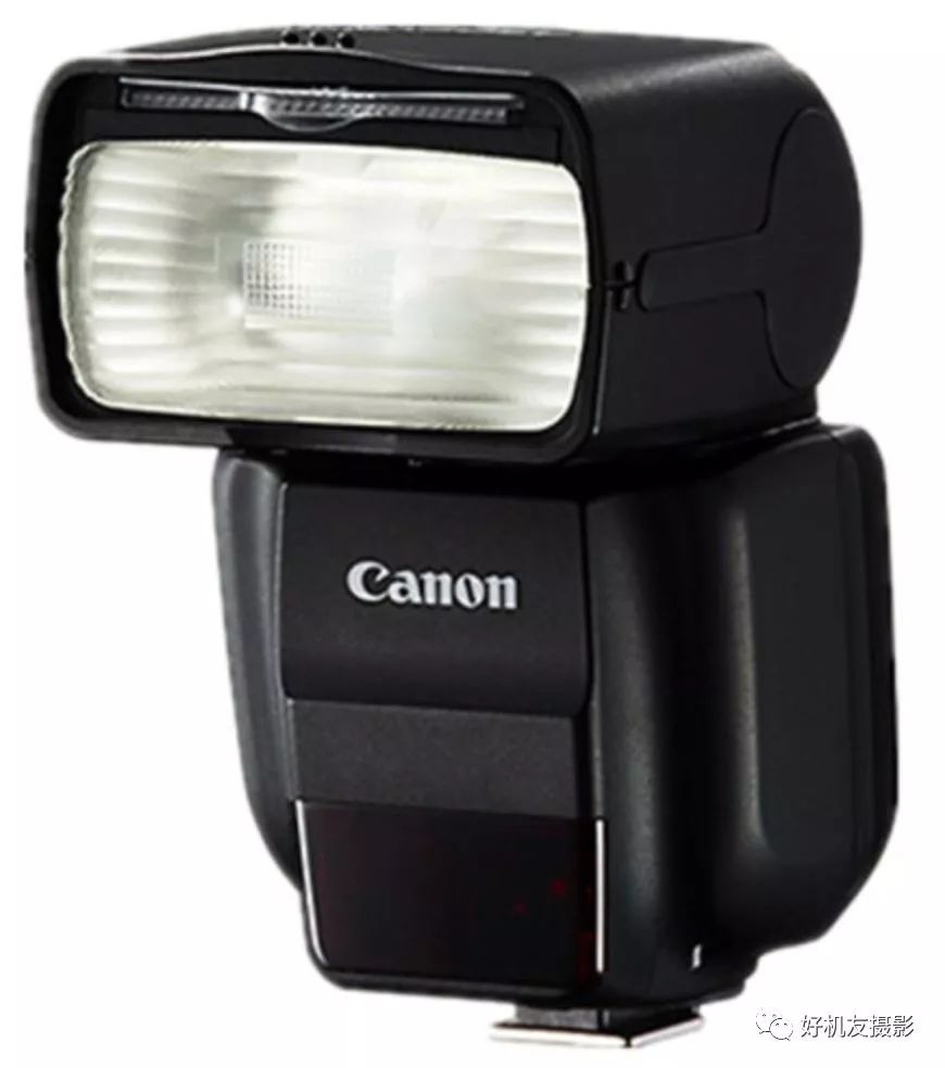 内置闪光灯和外置闪光灯的对比,闪光灯自带配件使用方法