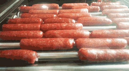 恐怖！穿双新鞋去踏青，几天后脚趾溃烂，差点要截肢！原因竟是...