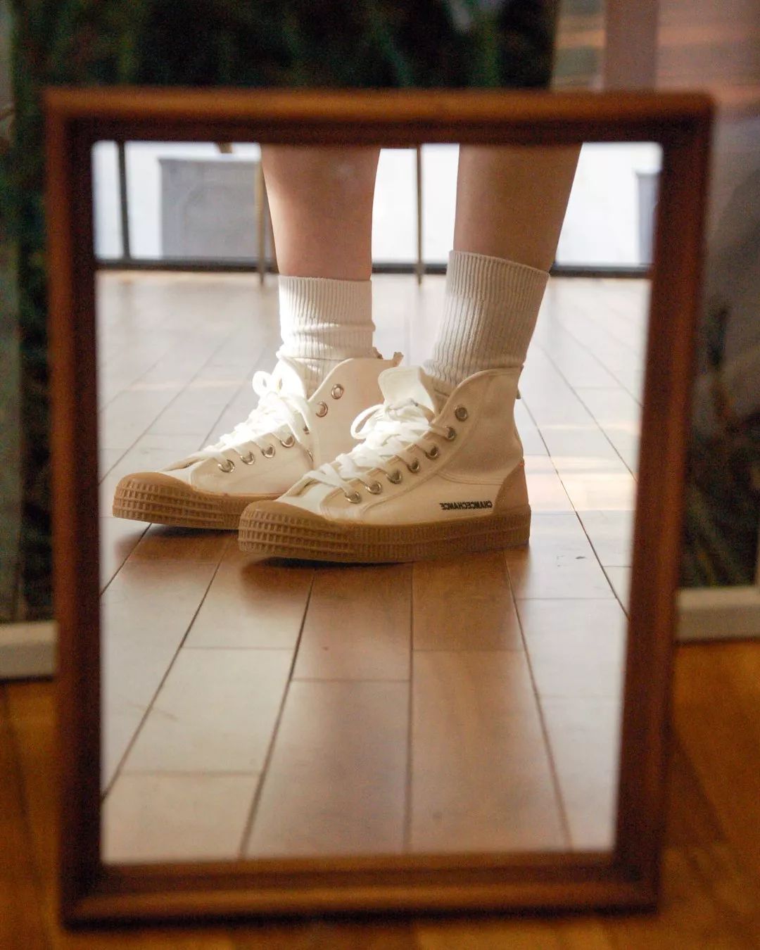 匡威川久保玲联名鞋哪款好看,川久保玲匡威联名小白鞋搭配