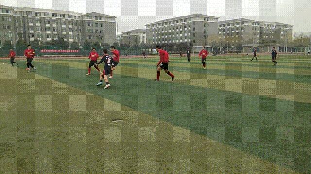 我们只是一群热爱足球的少年,我们这十年足球少年