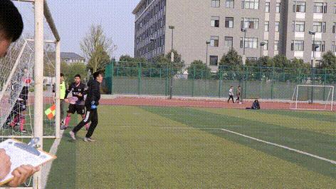 我们只是一群热爱足球的少年,我们这十年足球少年