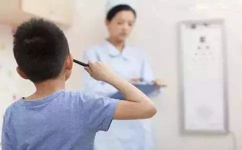 不想让孩子带近视镜的眼睛变形,不想孩子近视该怎么办