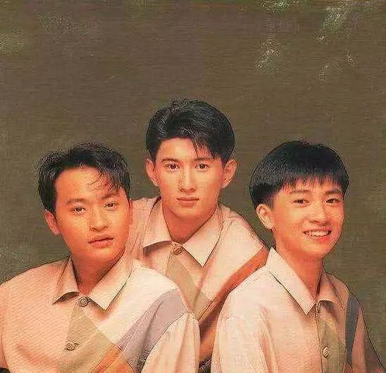 小虎队的陈志朋现状,当年的小虎队的陈志朋现在干什么