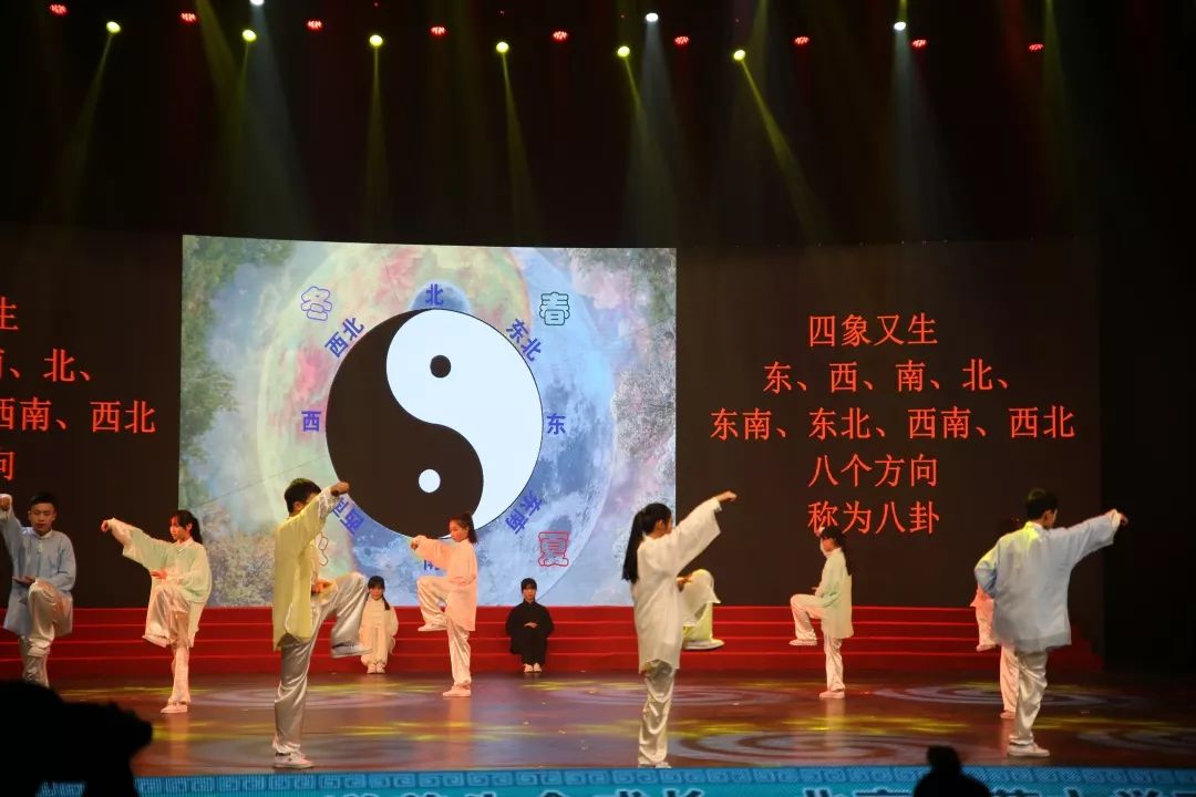 灏戝勾鎴戠湅浣犻楠兼竻濂囬偅娈佃瘽,灏戝勾鎴戠湅浣犻楠兼竻濂囩殑鍘熻瘽