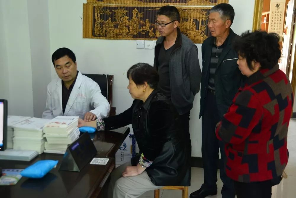 专治风湿关节炎的中医大师,从赤脚医生到全国名中医