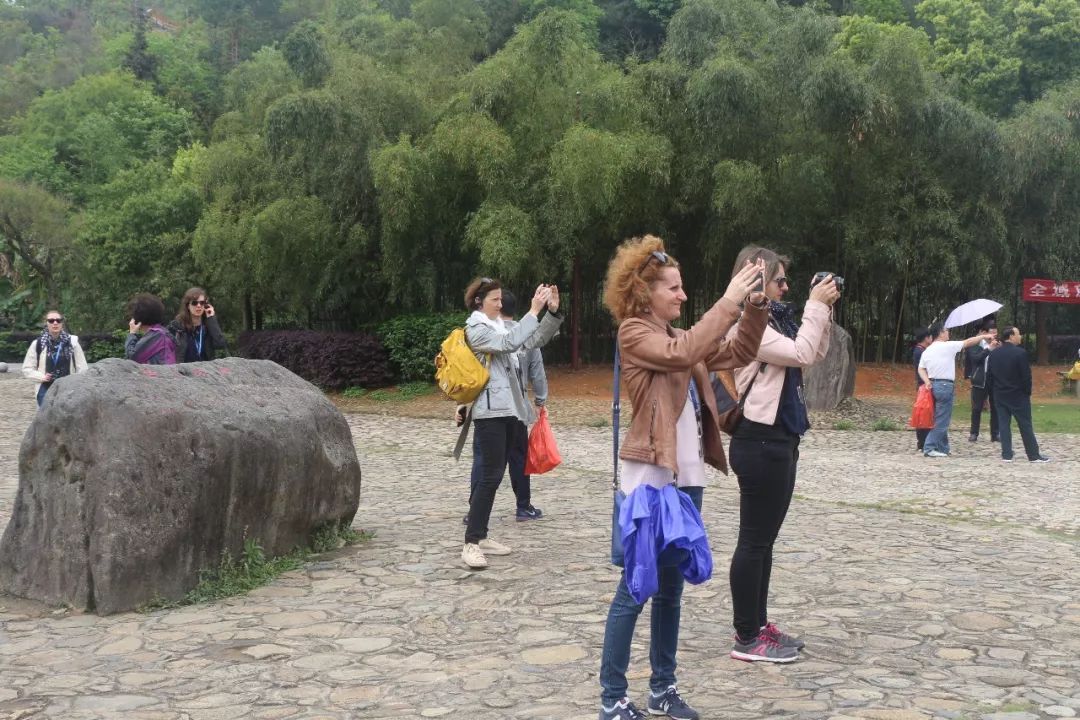 “一带一路”进行时，永定土楼入法国