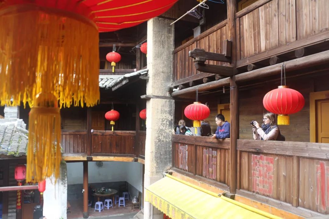 “一带一路”进行时，永定土楼入法国