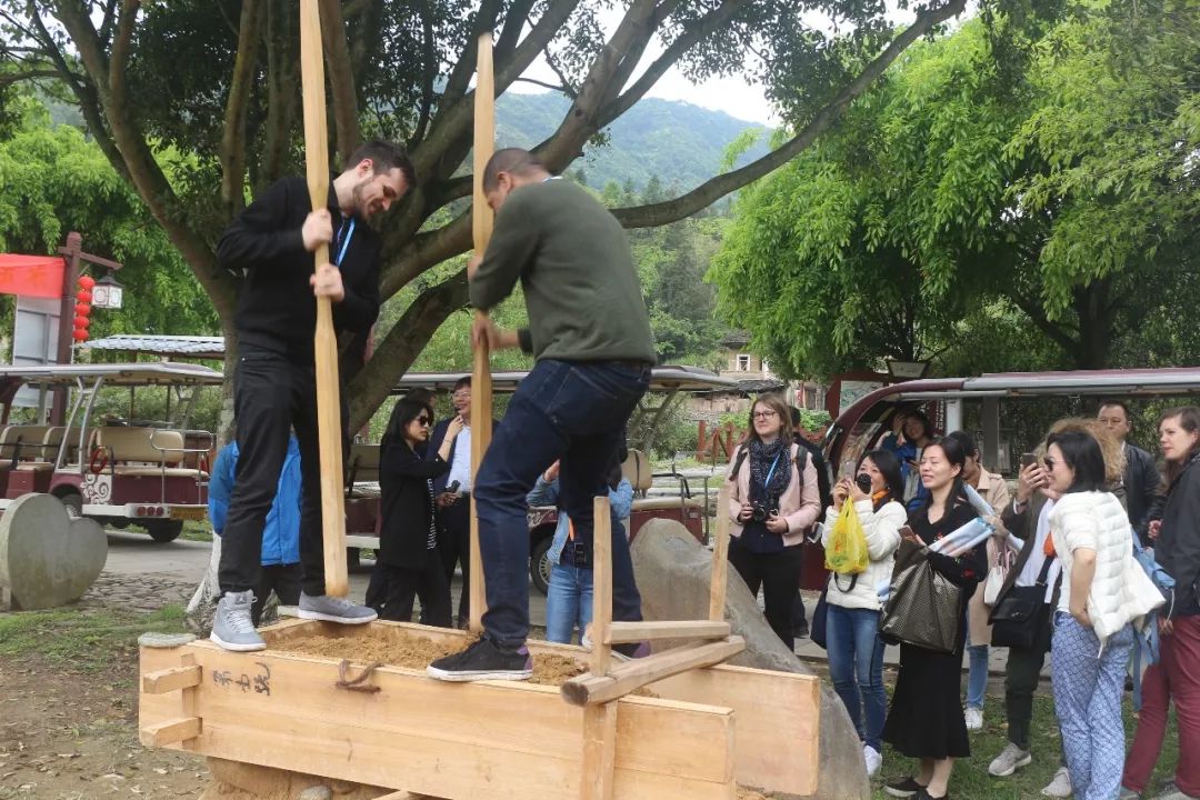 “一带一路”进行时，永定土楼入法国