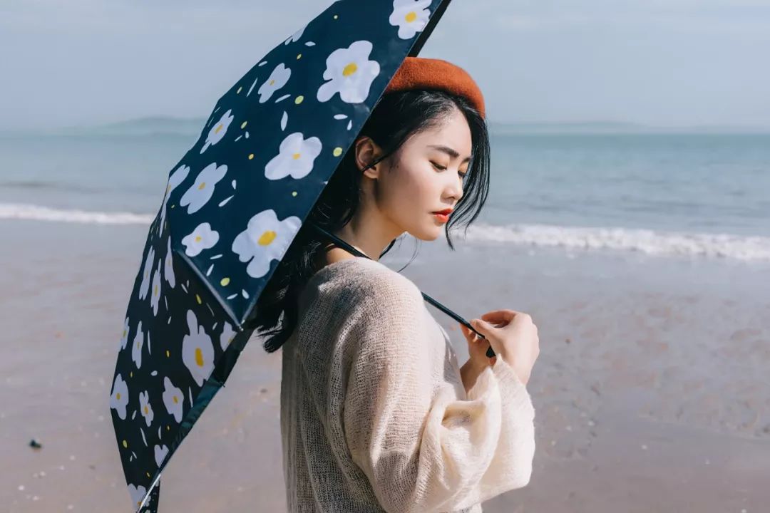日本变态雨伞图案,防紫外线太阳伞小巧便携颜值