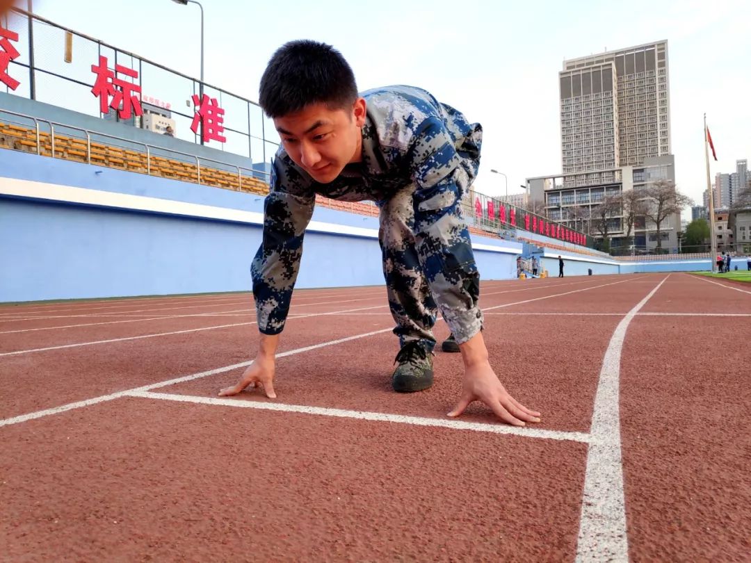 跑前热身跑后拉伸全攻略,十公里跑前热身跑后拉伸