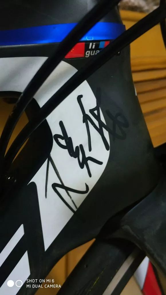 新手骑行必备十大装备,提升骑行感受的小物件