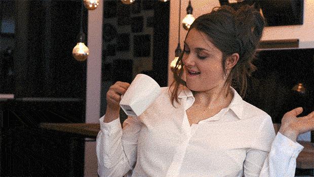 衣服发黄别扔了可以这样洗,衣服发黄用漂白剂能洗掉吗