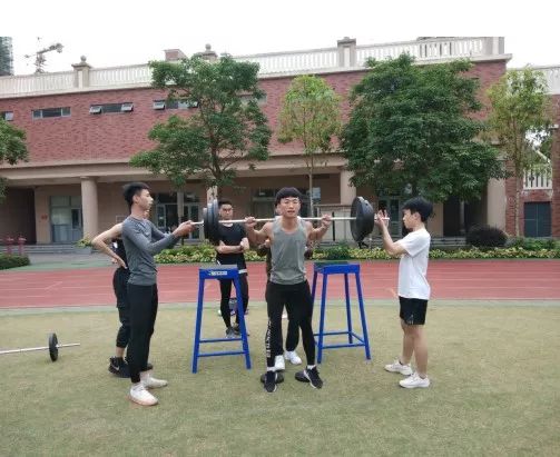 海南有哪些学校招收初中生,海南省有哪些学校招收美术生