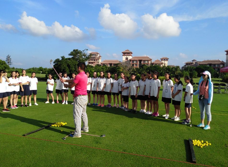 海南有哪些学校招收初中生,海南省有哪些学校招收美术生