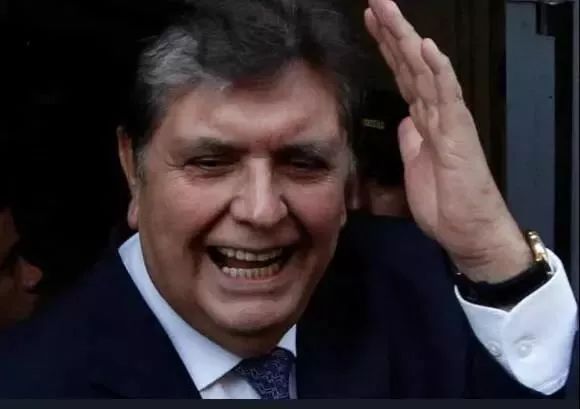 4月18日每天3分钟尽览天下事（郑州一批地铁站名公示，向您征建议/郑阜高铁年底通车，郑州2小时可达合肥）