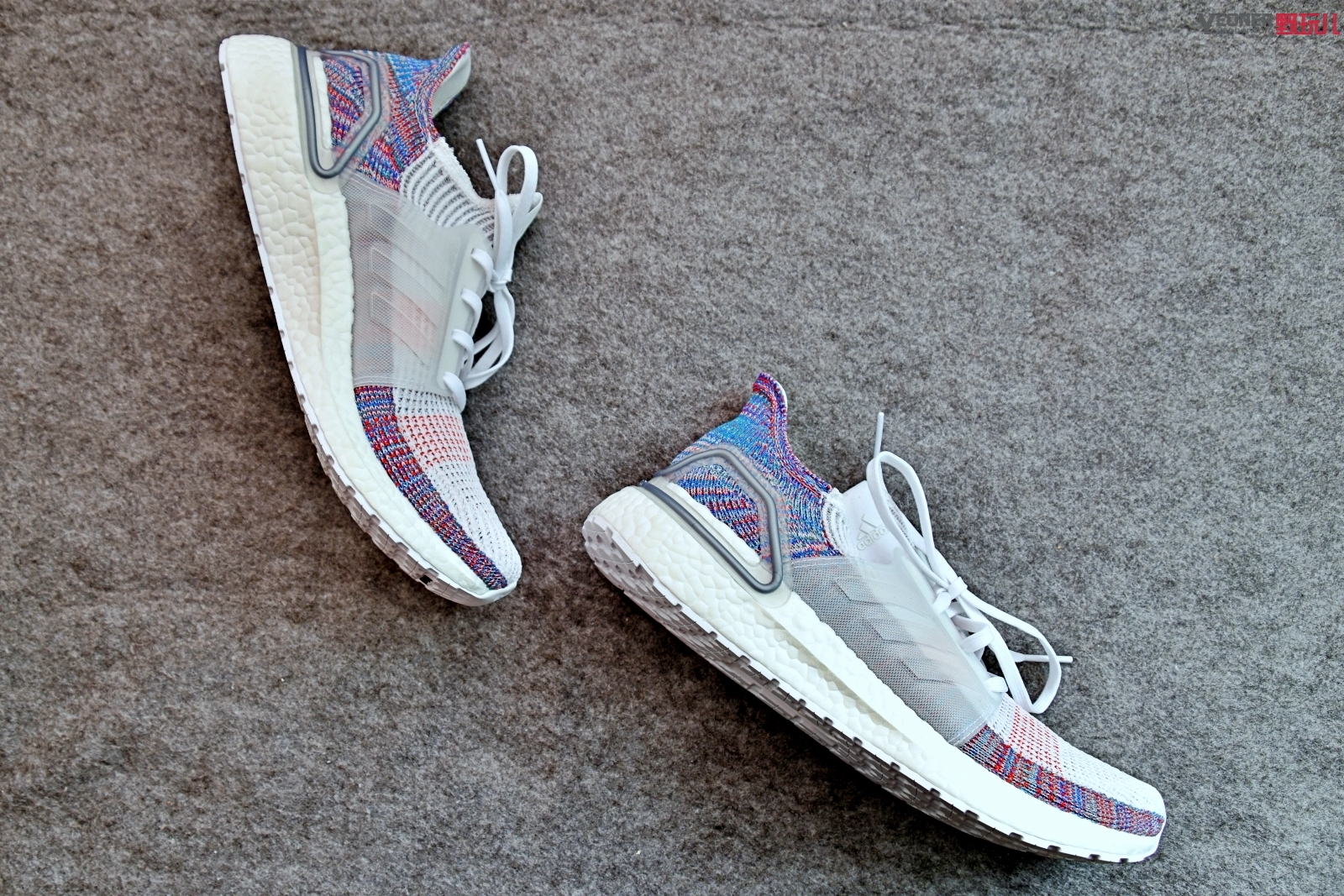 阿迪达斯boost19跑步鞋测评,adidasultraboost19脚感