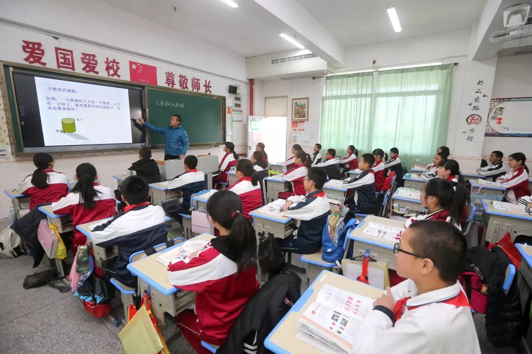 优秀毕业生最高奖10万！石狮市中英文实验学校2019年招生啦！