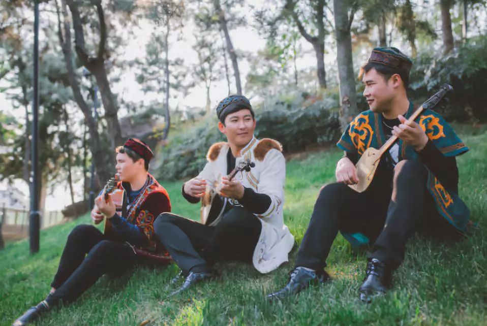 西安这些年各种奇葩事,出门见到的奇葩事