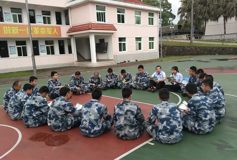 饶德松：真情拥军的人民法官