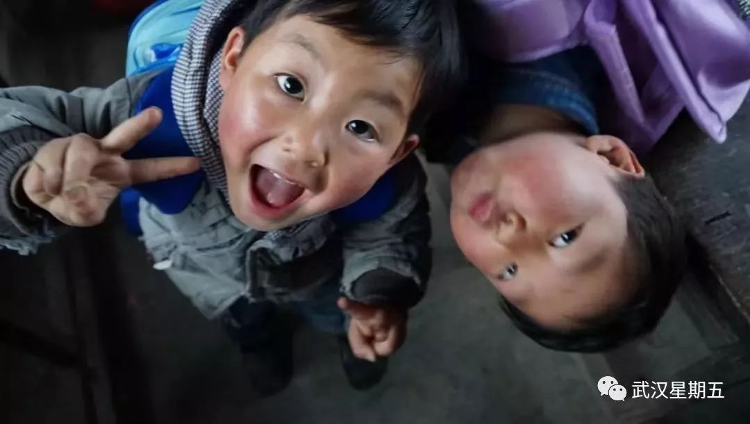 100个亲子互动游乐项目,100多平米的亲子游乐场