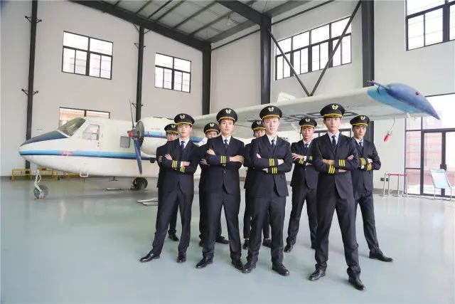 中职应往届毕业生找工作,往届职中毕业生能上什么学校