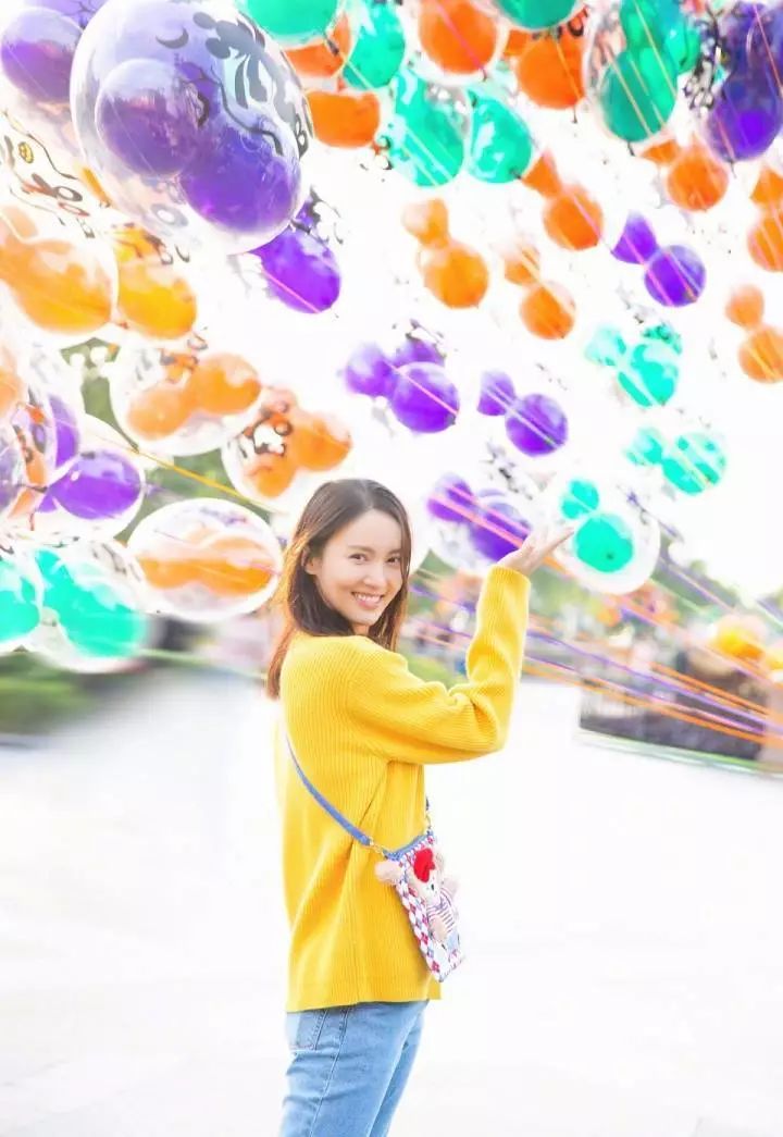 现在去去迪士尼穿搭建议 (游玩迪士尼穿搭)