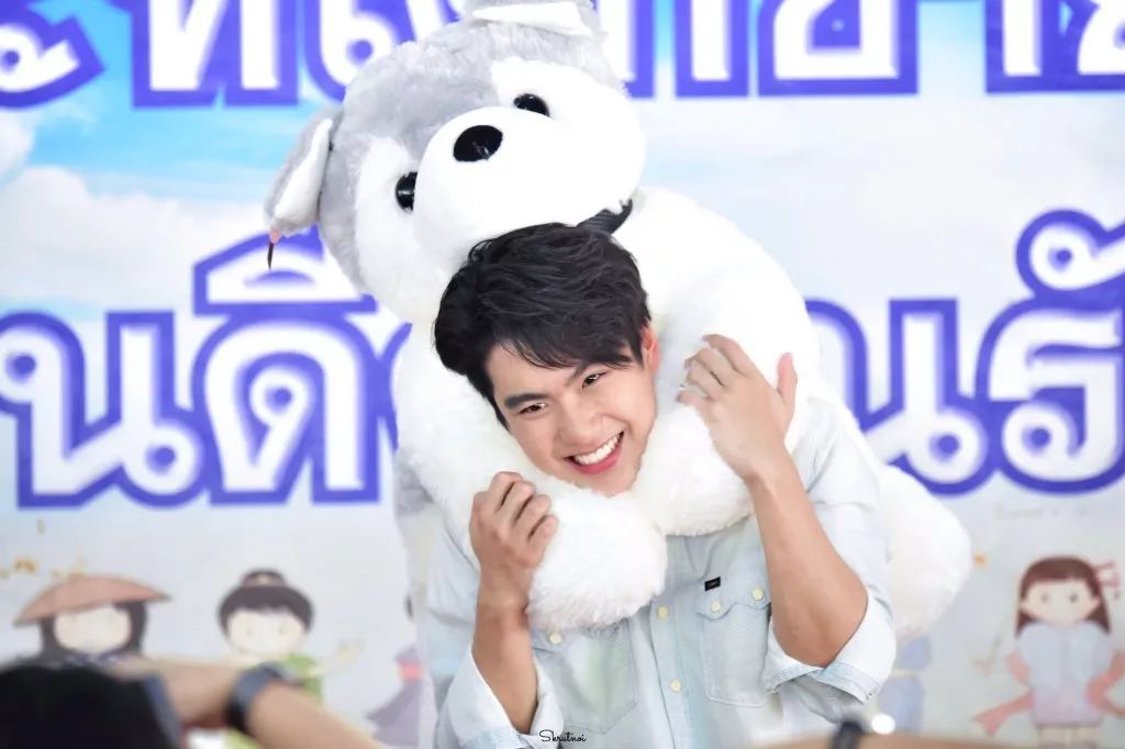 出道20年却一直出演烂片,出道4年演了5部电影火了3部