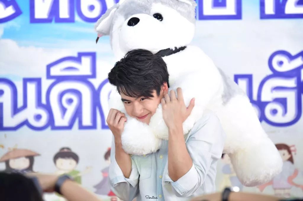 出道20年却一直出演烂片,出道4年演了5部电影火了3部