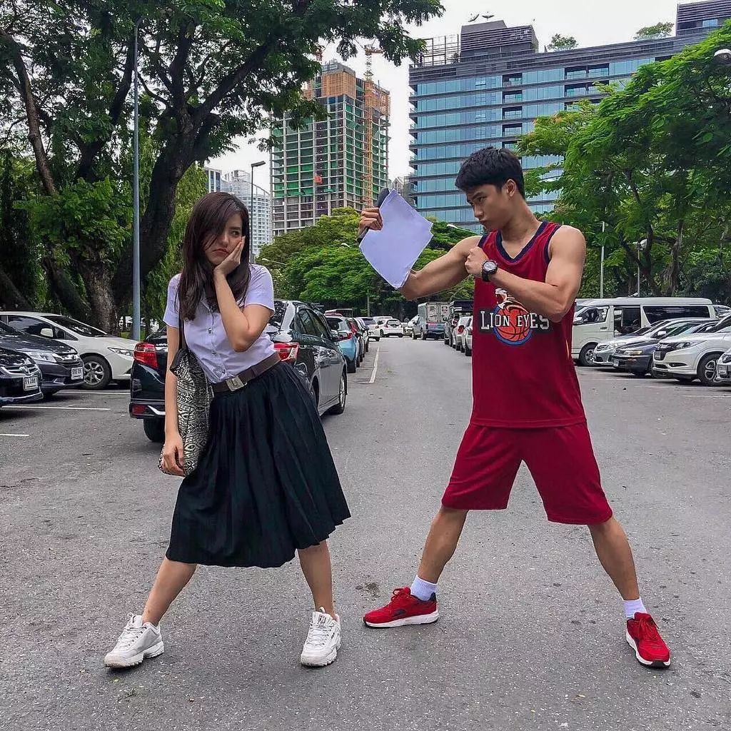 出道20年却一直出演烂片,出道4年演了5部电影火了3部