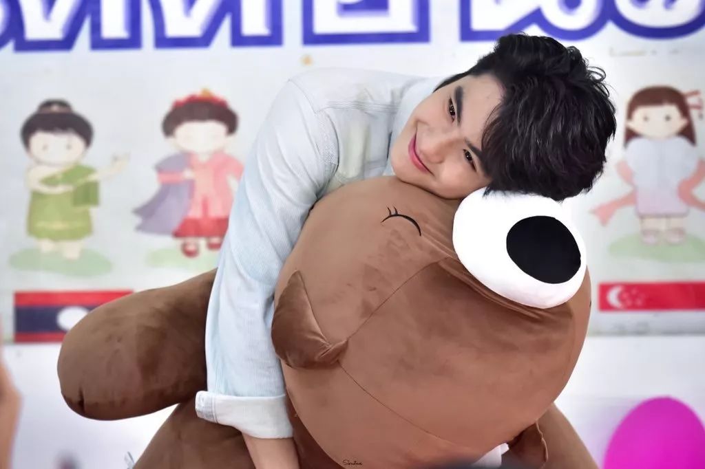 出道20年却一直出演烂片,出道4年演了5部电影火了3部