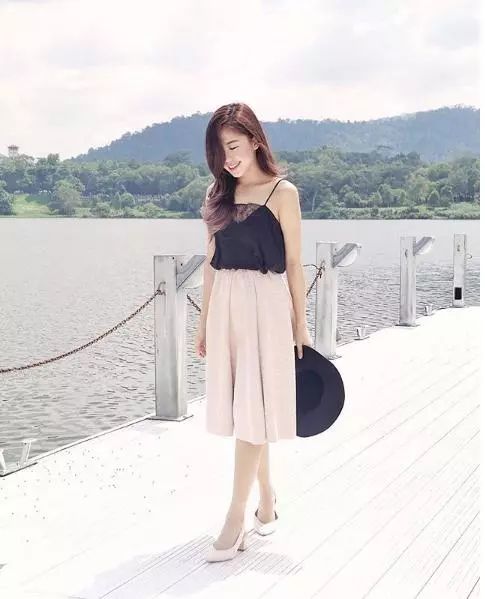 拍出大长腿怎么操作,拍出逆天长腿照只需一点点小技巧