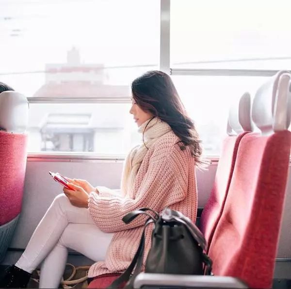 拍出大长腿怎么操作,拍出逆天长腿照只需一点点小技巧