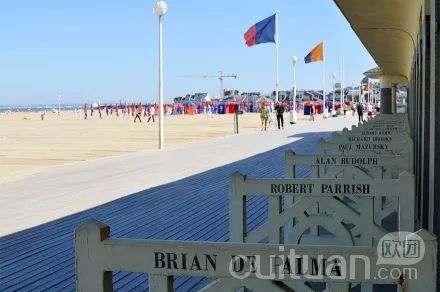 「旅游」“全民暑假”开启！想出去浪？看看法国人青睐的暑期旅行目的地吧