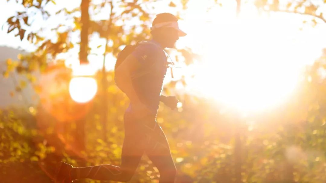 北大才女毕业致辞,北大才女铿锵有力演讲