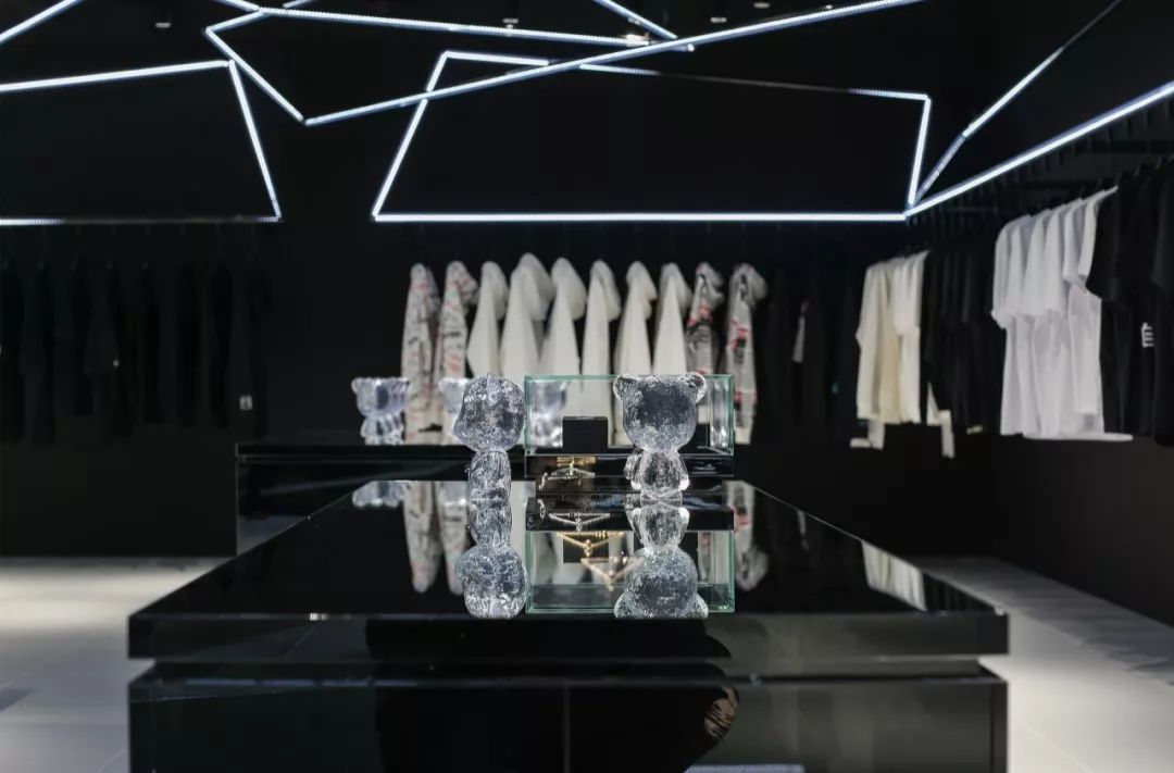 内含福利|网购了这么久，你还记得实体店的乐趣吗？