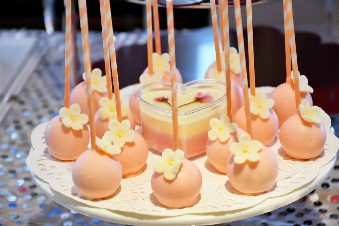 姹傚鐢熸棩娲惧甯冪疆,姹傚鍛婄櫧鐢熸棩娲惧甯冪疆